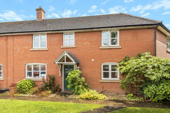 3 Bedroom Terraced House To Rent In Purton, Swindon, SN5