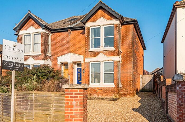 3 Bedroom Semi-Detached House To Rent In St. Catherines Road, Bitterne Park, Southampton, Hampshire, SO18