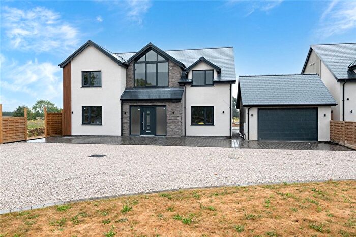 4 Bedroom Detached House For Sale In High Street, Walcott, Lincoln, Lincolnshire, LN4