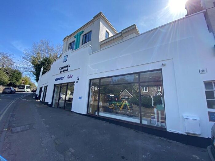 1 Bedroom Apartment To Rent In Sanford Mews, Guildford, GU1