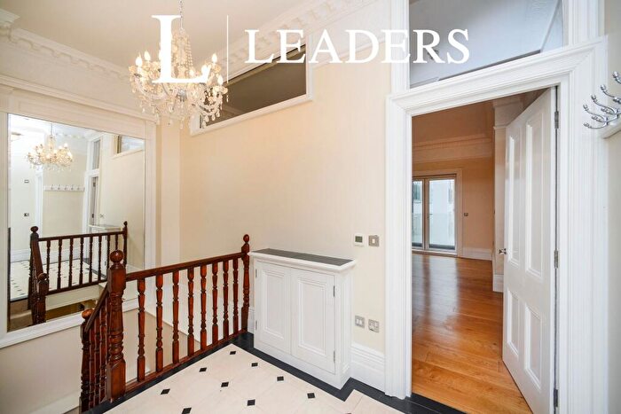 2 Bedroom Maisonette To Rent In Wilbury Villas, (Duplex), Hove, BN3