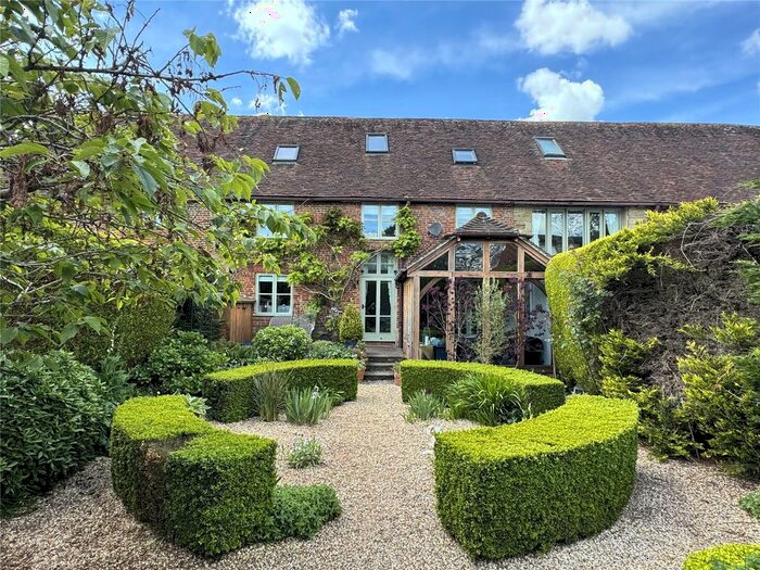 4 Bedroom Terraced House For Sale In Shillinglee, Chiddingfold, Godalming, West Sussex, GU8