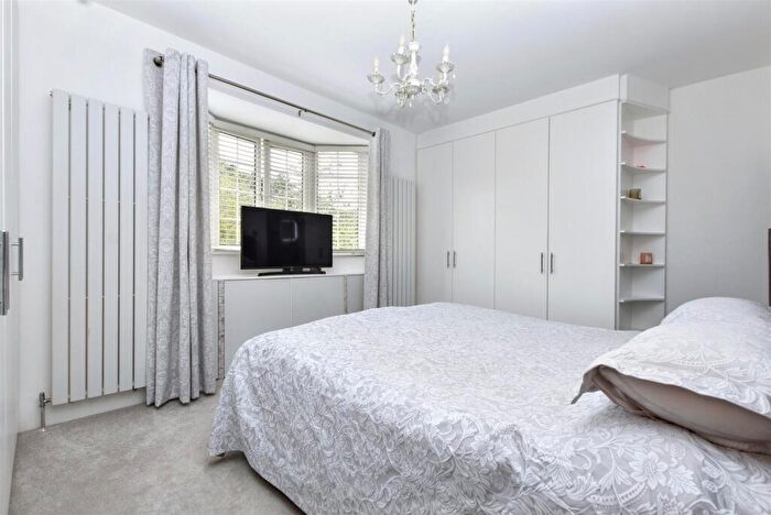 5 Bedroom Detached House For Sale In Kings Drive, Eastbourne, BN21