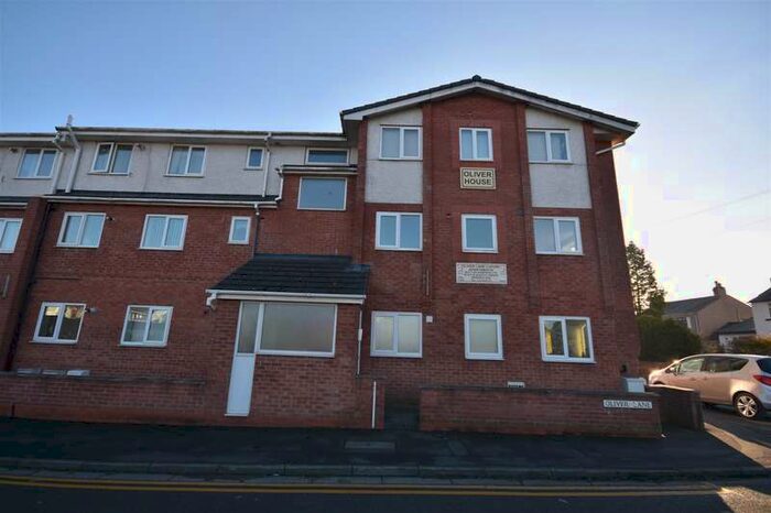2 Bedroom Apartment To Rent In Oliver Lane, Great Sutton, CH66