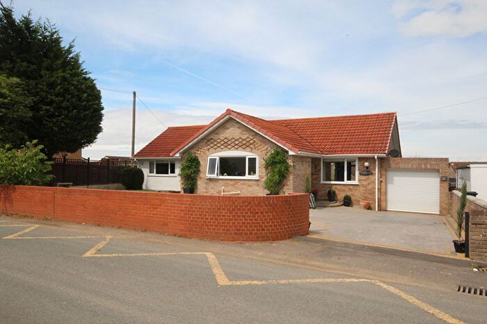 4 Bedroom Detached Bungalow For Sale In Higher Road, Woolavington, Bridgwater, TA7