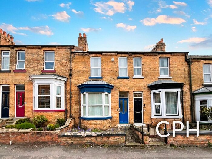 2 Bedroom Terraced House For Sale In Ramsey Street, Scarborough, YO12