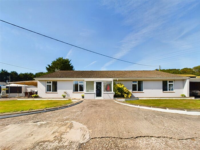 4 Bedroom Bungalow For Sale In Bristol Road, Brent Knoll, Somerset, TA9