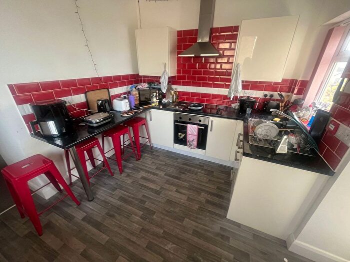 6 Bedroom Terraced House To Rent In Penbryn Terrace, Brynmill, SA2