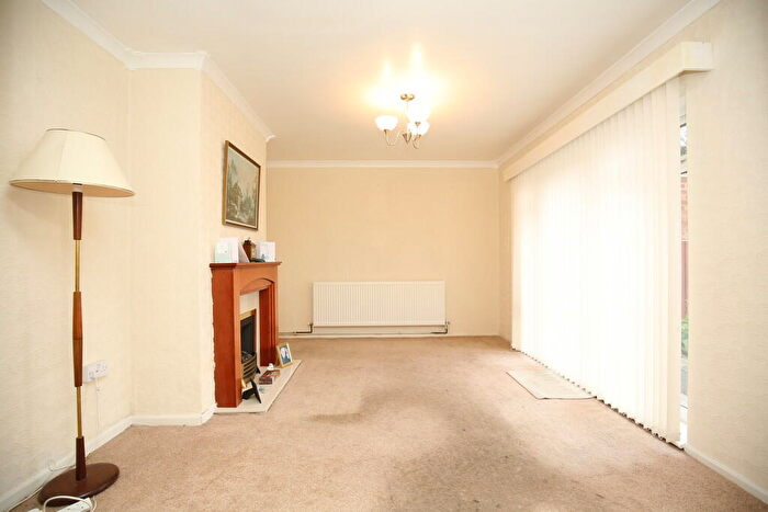 2 Bedroom Semi-Detached House For Sale In Nethersole Street, Polesworth, B78