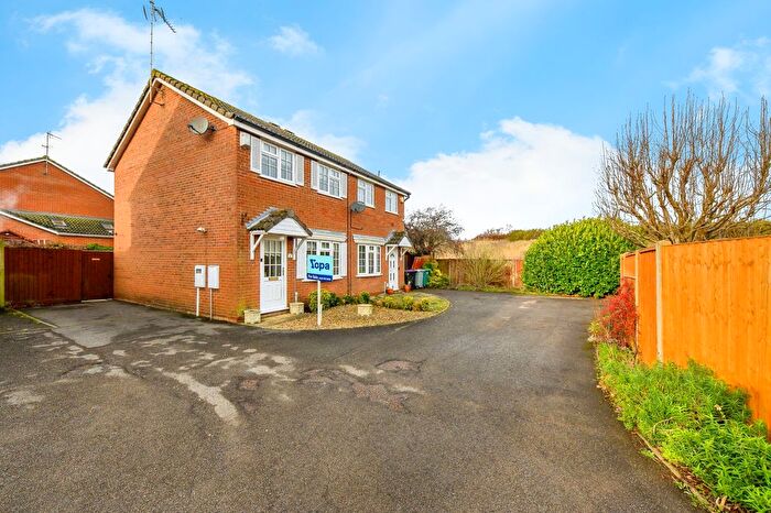 2 Bedroom Semi Detached House For Sale In Turnpole Close, Stamford, PE9