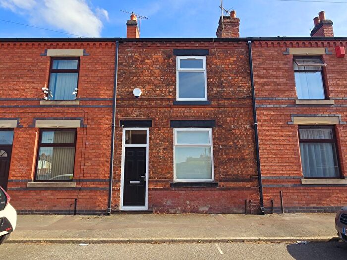 2 Bedroom Semi-Detached House For Sale In Kearsley Street, Wigan, WN6