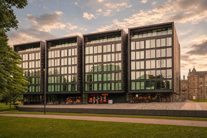 2 Bedroom Flat To Rent In Simpson Loan, Quartermile, Edinburgh, EH3