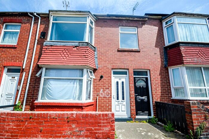 2 Bedroom Flat For Sale In Frobisher Street, Hebburn, NE31