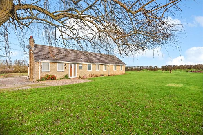 3 Bedroom Bungalow For Sale In Brill, Brill, Oxfordshire., HP18