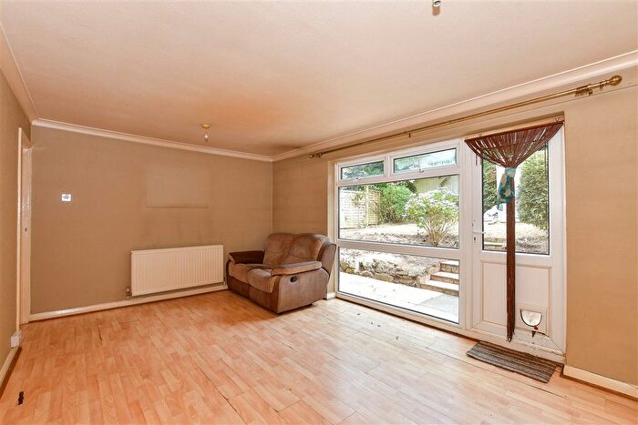 2 Bedroom Maisonette For Sale In High Trees, Haywards Heath, West Sussex, RH16