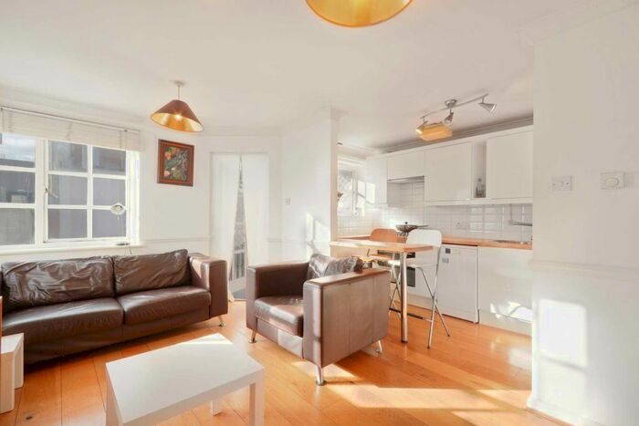 1 Bedroom Flat To Rent In Pine Street, London, EC1R