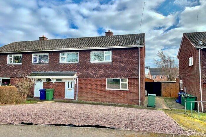 3 Bedroom Semi-Detached House To Rent In Moss Road, Cannock, WS11