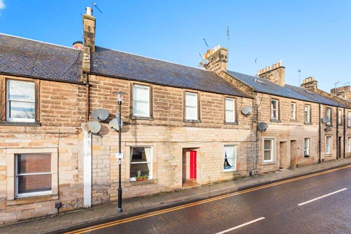 2 Bedroom Flat For Sale In B, Main Street, Gorebridge, EH23