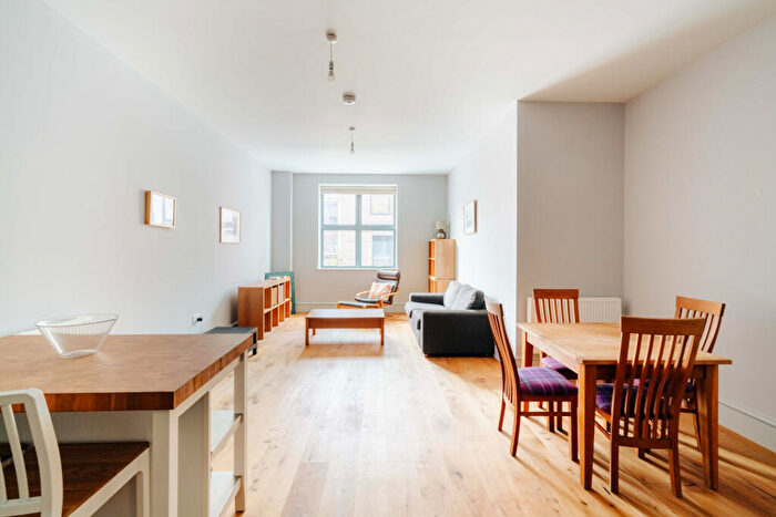2 Bedroom Flat For Sale In Consort House, East Street, Southville, Bristol, BS3