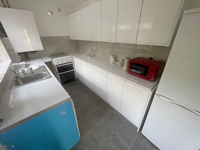 4 Bedroom End Terrace House To Rent In Lancaster Avenue, Barking, IG11