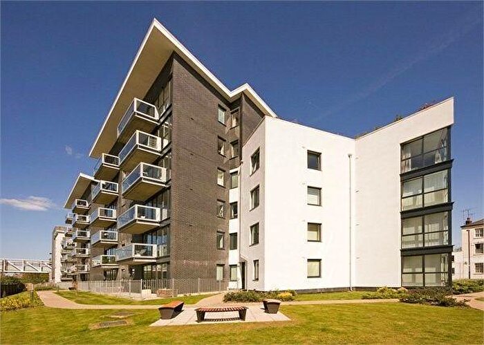 2 Bedroom Apartment To Rent In Drayton Park, Hollaway Road, Highbury, Highbury&Islington, London, N5