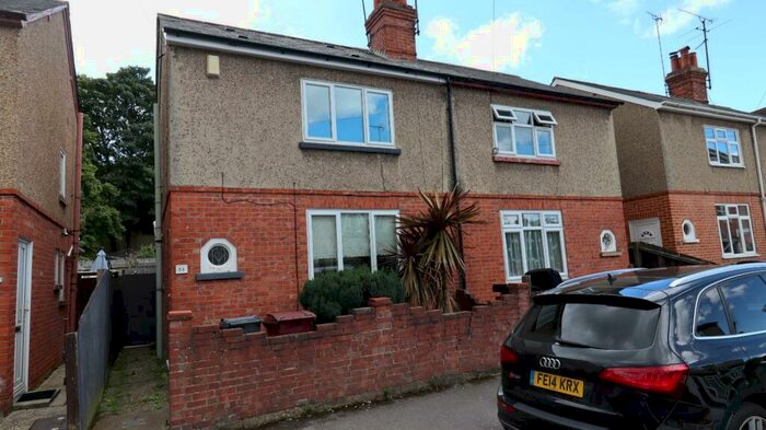 2 Bedroom Semi-Detached House To Rent In Kent Road, Reading, RG30