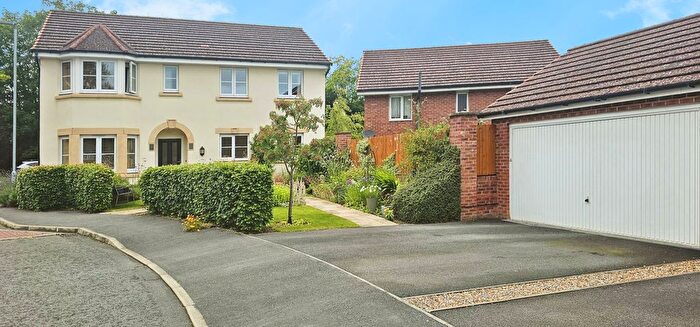 4 Bedroom Detached House For Sale In Llys Ambrose, Mold, CH7