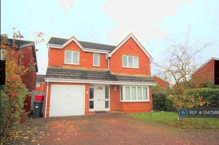 4 Bedroom Detached House To Rent In Cleopatra Grove, Heathcote, Warwick, CV34