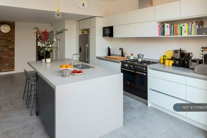 4 Bedroom Terraced House To Rent In Idmiston Road, London, SE27