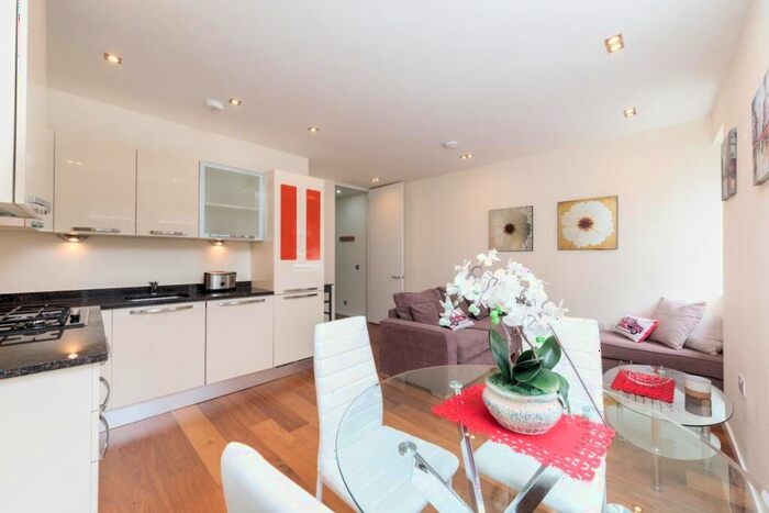1 Bedroom Flat To Rent In Bevenden Street, London, N1