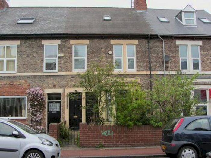 2 Bedroom Flat To Rent In Rothbury Terrace, Heaton, Newcastle Upon Tyne, NE6