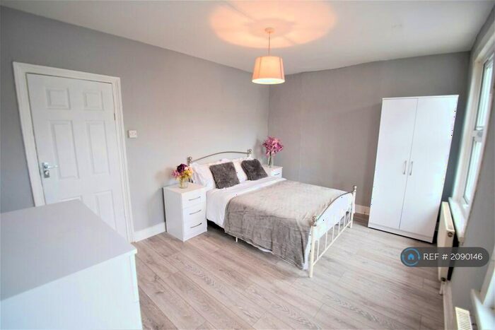 4 Bedroom Terraced House To Rent In Stamford Road, London, E6
