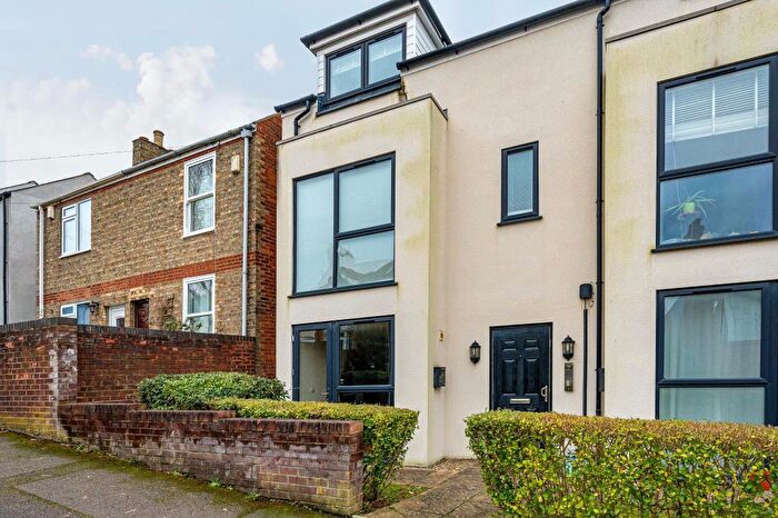 1 Bedroom Flat For Sale In Temple Cowley, East Oxford, OX4