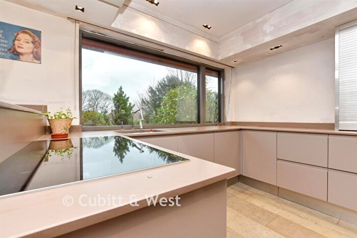 3 Bedroom Detached Bungalow For Sale In Russell Hill, Purley, Surrey, CR8