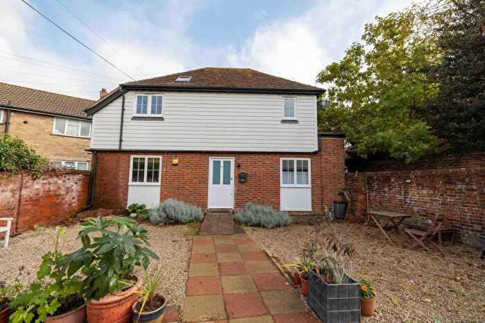 2 Bedroom Detached House For Sale In Broad Street, Canterbury, CT1