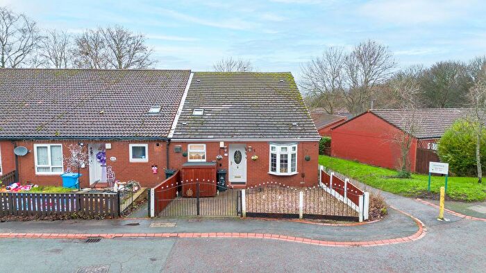 3 Bedroom End Of Terrace House For Sale In Woodridge, Windmill Hill, WA7