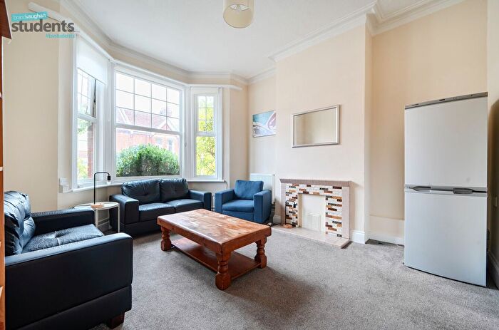 5 Bedroom Terraced House To Rent In De Montfort Road, Brighton, BN2