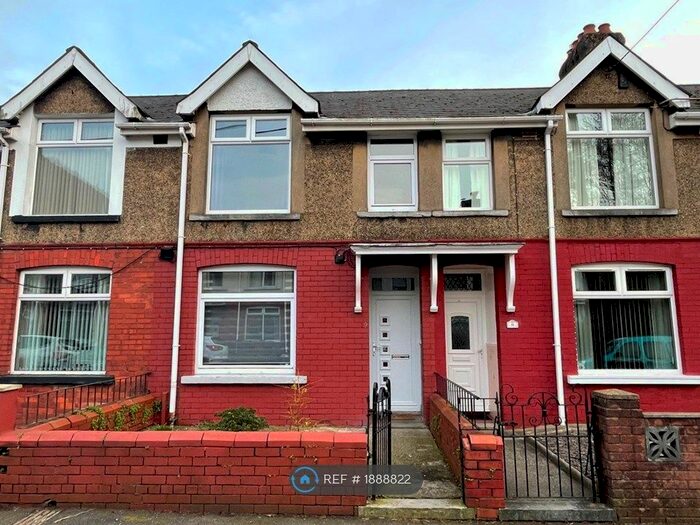 3 Bedroom Terraced House To Rent In Marne Street, Cwmcarn, Newport, NP11