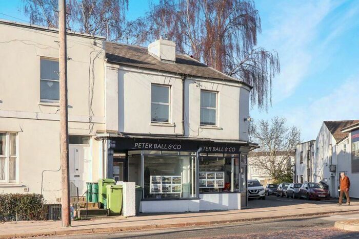 1 Bedroom Flat To Rent In Leckhampton, GL53