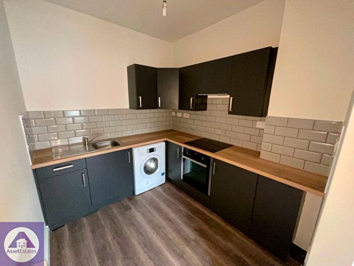 1 Bedroom Flat To Rent In Flat, Commercial Street, Abertillery, NP13