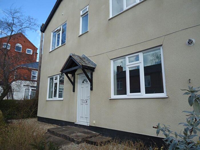 2 Bedroom Flat For Sale In Carlyle Road, Aston Fields, Bromsgrove -Converted Into Self Contained Flats, B60