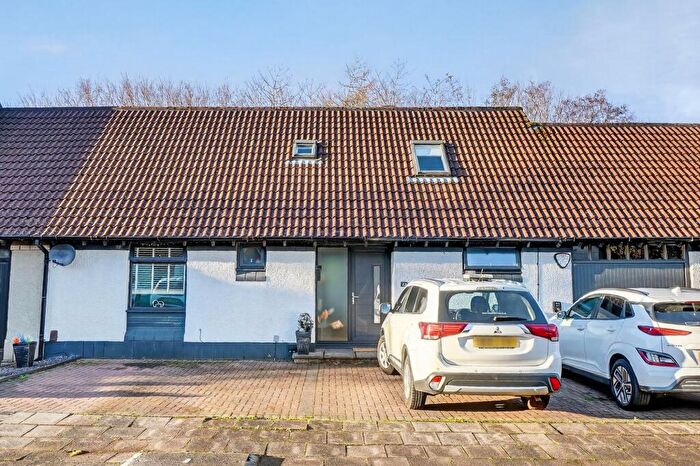 4 Bedroom Terraced House For Sale In Littlestane Rise, Lawthorn, Irvine, KA11