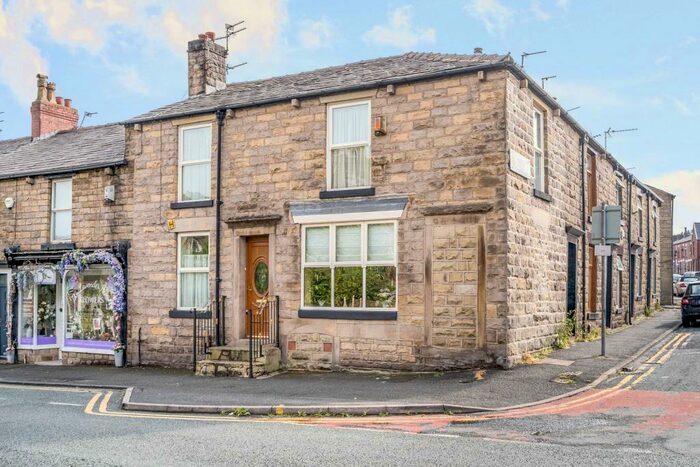 3 Bedroom House To Rent In Halliwell Road, Bolton, BL1