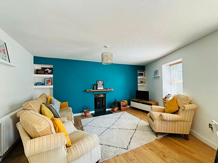 2 Bedroom Flat To Rent In St. Dominic Street, Penzance, TR18