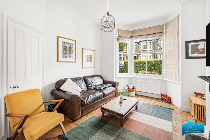 4 Bedroom Terraced House To Rent In Elmfield Road, East Finchley, London, N2