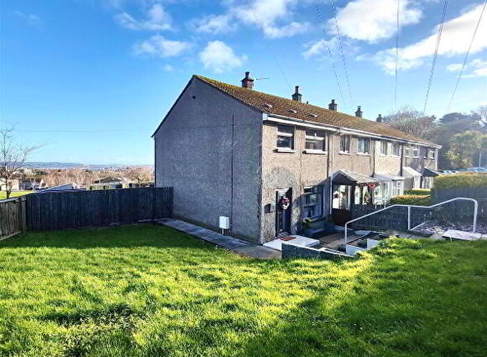 3 Bedroom End Of Terrace House For Sale In Forthriver Crescent, Belfast, BT13
