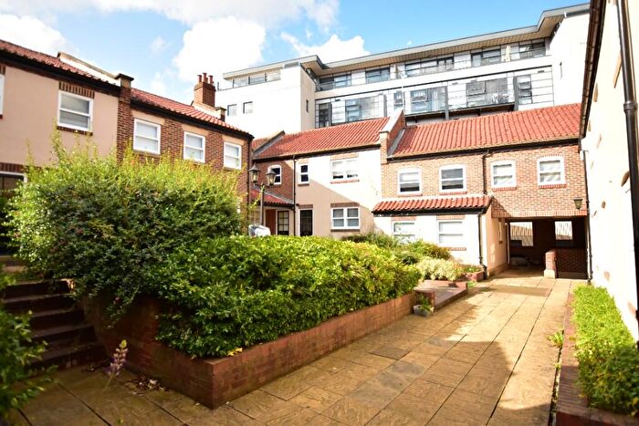 2 Bedroom Mews To Rent In Taylors Court, Monk Street, Newcastle Upon Tyne, NE1