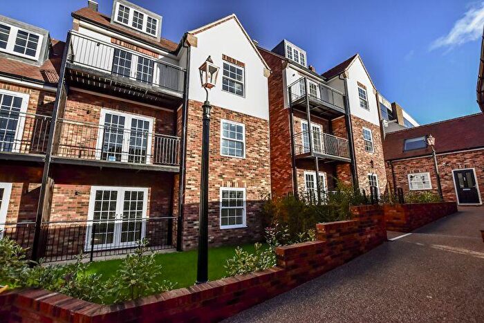 1 Bedroom Flat To Rent In Cambridge Yard, Chesham, HP5