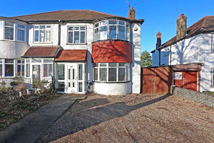 5 Bedroom Semi Detached House For Sale In Alberta Avenue, Cheam, SM1