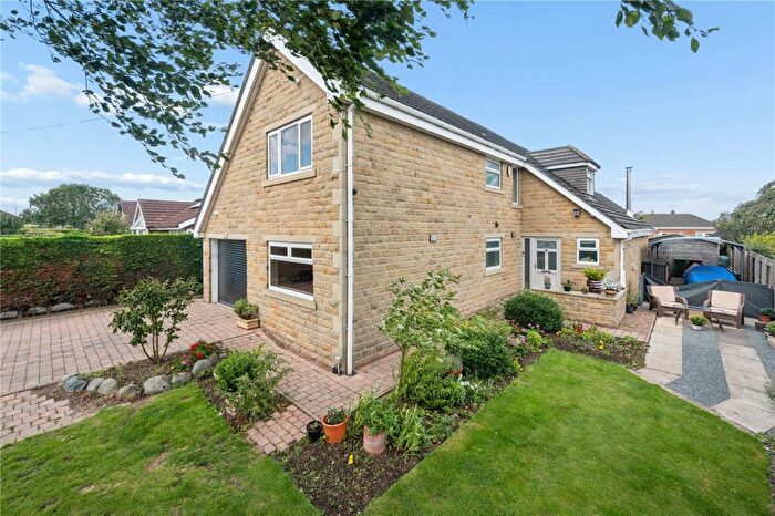 4 Bedroom Detached House For Sale In Carrfield Road, Barwick In Elmet, Leeds, West Yorkshire, LS15